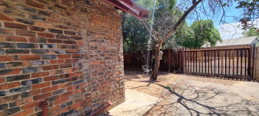 4 Bedroom Property for Sale in Fichardt Park Free State